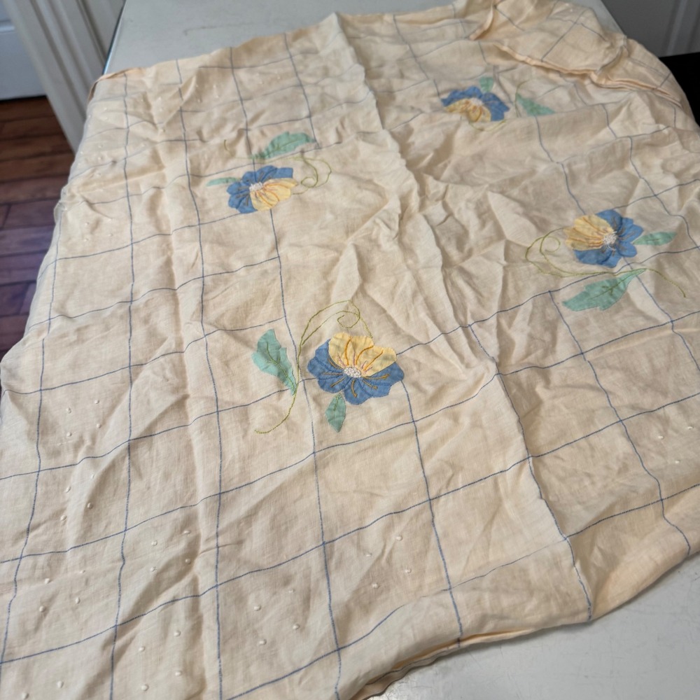 Vintage Tablecloth 34x34 Yellow Blue Floral Applique Embroidered Windowpane